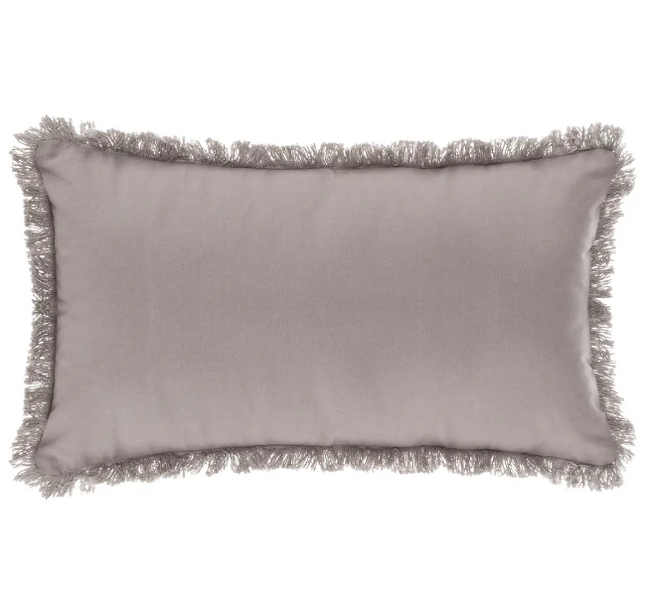 Almohada 30x50cm Gris claro con contorno de flecos - 164053B
