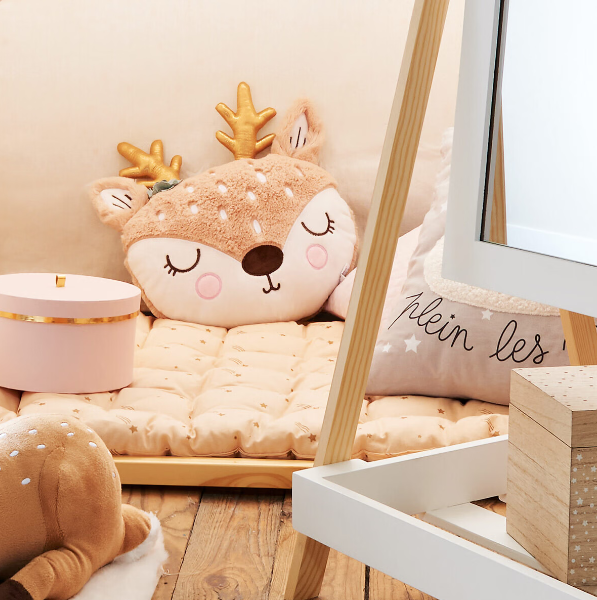 Almohada infantil "Biche" marrón 31x38cm - 174014