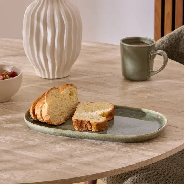 Plato "Tierra Desconocida"  de cerámica verde caqui 30x18cm - 202121E