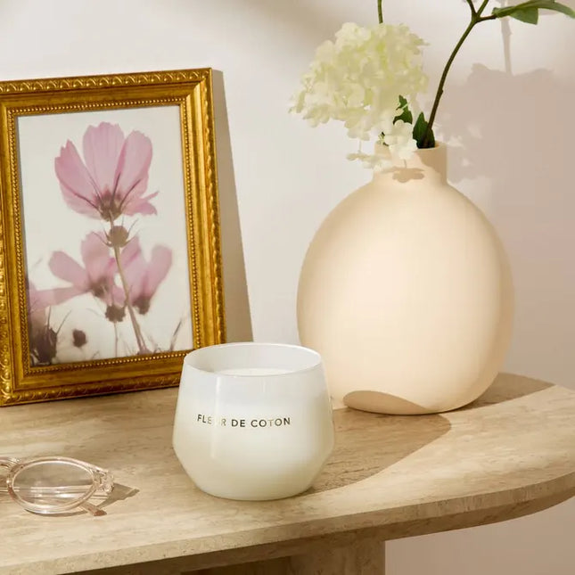 Vela perfumada "Glowy" flor de algodón  300 gr - 214890B