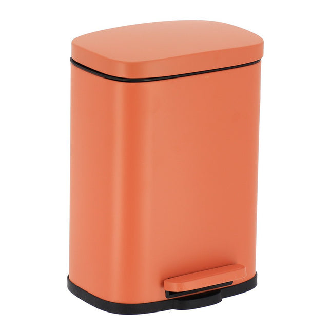 CUBO DE BASURA RECTANGULAR METAL CON PEDAL CON TAPA AMORTIGUADA 5L TIERRA DE SIENA - 6556124